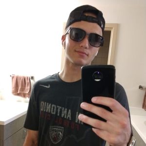 Meet your Posher, Tony